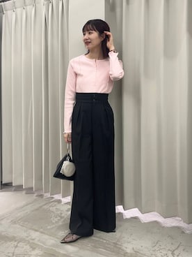 「綺麗めコーデ」｜「アイテム（スラックス）」を使った、りなてぃさん（レディース・154cm）の春コーディネート