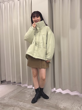 「アイテム（その他アウター、グリーン系）」を使った、りなてぃさん（レディース・154cm）の秋コーディネート