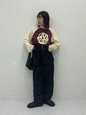 「低身長」｜「アイテム（サロペット/オーバーオール）」を使った、りなてぃさん（レディース・154cm）の秋コーディネート