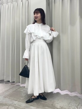 「SENSE OF PLACE by URBAN RESEARCH（センスオブプレイスバイアーバンリサーチ）のメタリックポインテッドシューズ（パンプス）」を使った、りなてぃさん（レディース・154cm）の春コーディネート