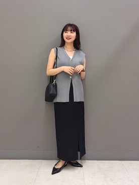 「SENSE OF PLACE by URBAN RESEARCH(センスオブプレイスバイアーバンリサーチ)の『洗濯可』メタルボタンミドルベスト(ニット/セーター、グレー系)」を使った、りなてぃさん(レディース・154cm)の夏コーディネート