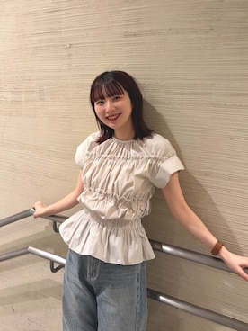 「SENSE OF PLACE by URBAN RESEARCH（センスオブプレイスバイアーバンリサーチ）のロールアップシャーリングブラウス（シャツ/ブラウス、ベージュ系）」を使った、りなてぃさん（レディース・154cm）の春コーディネート