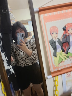 「GRL（グレイル）のアイテム（シャツ/ブラウス）」を使った、中村灰夜さん（レディース・144cm）の冬コーディネート