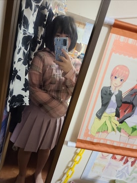 「アイテム（シャツ/ブラウス）」を使った、中村灰夜さん（レディース・144cm）の秋コーディネート