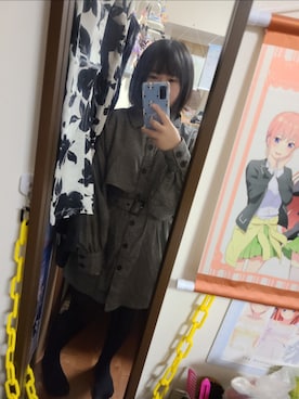 「アイテム（シャツワンピース）」を使った、中村灰夜さん（レディース・144cm）の秋コーディネート