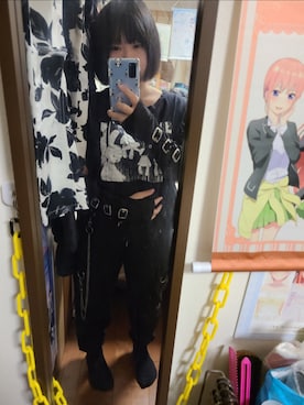 「アイテム（アームカバー）」を使った、中村灰夜さん（レディース・144cm）の秋コーディネート