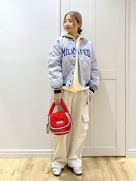 「アイテム（ポーチ）」を使った、せいらさん（レディース・163cm）の秋コーディネート