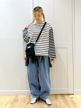 「アイテム（キーケース/キーアクセサリー）」を使った、せいらさん（レディース・163cm）の秋コーディネート