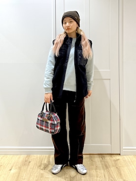 「アイテム（キーホルダー）」を使った、せいらさん（レディース・163cm）の冬コーディネート