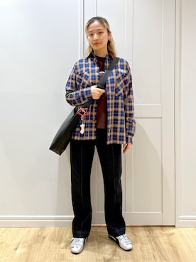 「アイテム（キーホルダー）」を使った、せいらさん（レディース・163cm）の秋コーディネート