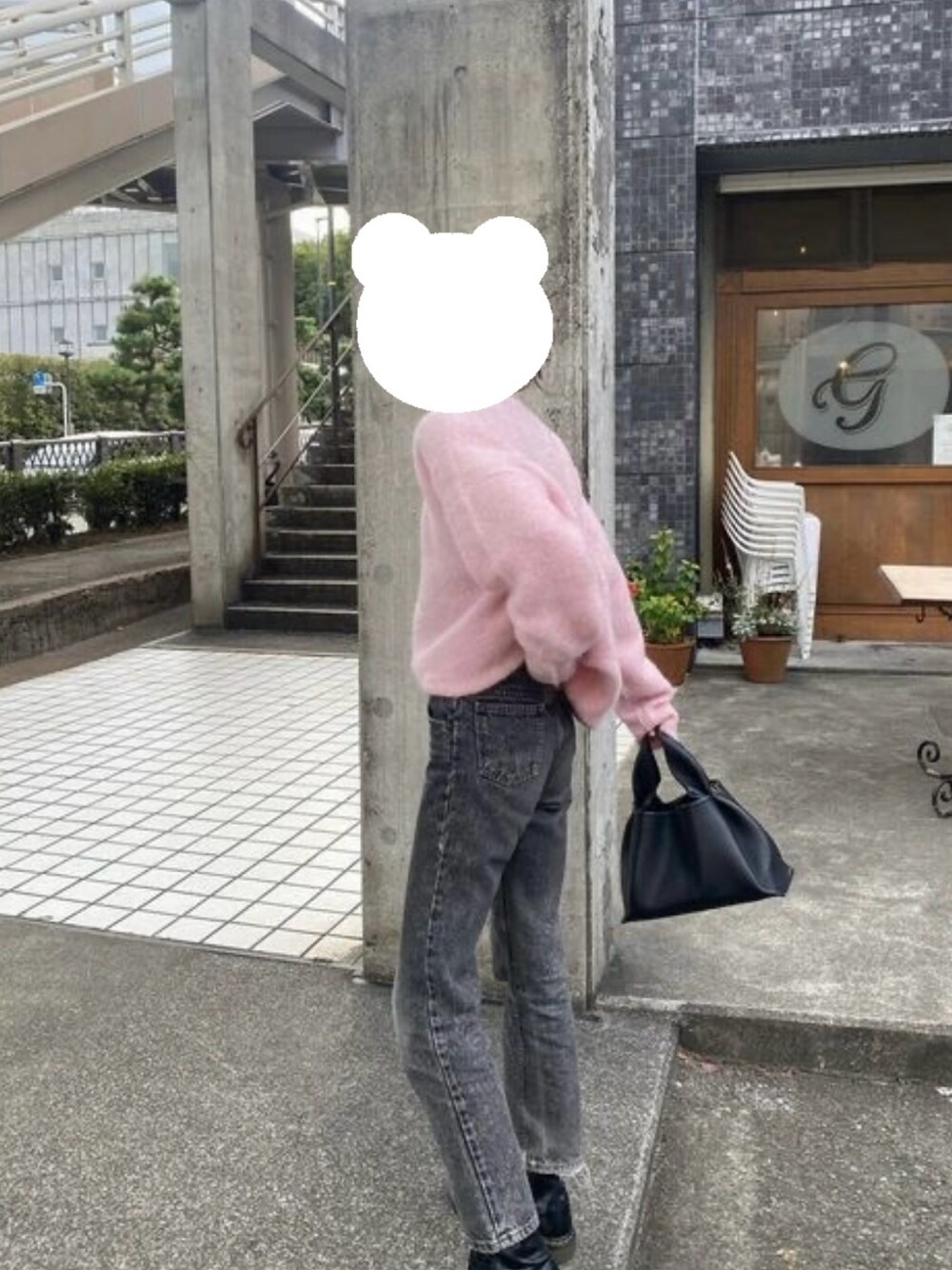 「不明のアイテム（デニムパンツ、グレー系）」を使った、miirukycodeさん（骨格ストレート・レディース・153cm）の冬コーディネートの1枚目の写真