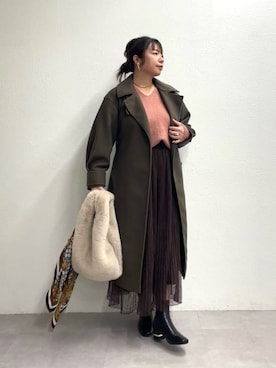 「アイテム（チェスターコート）」を使った、Yukaさん（レディース・162cm）の秋コーディネート