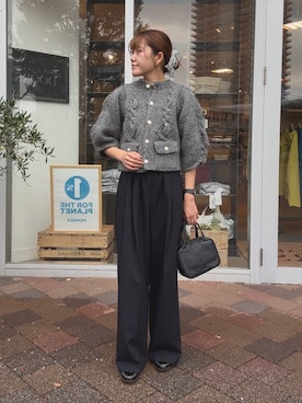 「HARUTA（ハルタ）の『別注』HARUTA×DOORS　キルトローファー（ローファー）」を使った、moeさん（レディース・159cm）の秋コーディネート