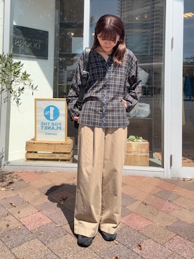 「URBAN RESEARCH DOORS（アーバンリサーチドアーズ）の2WAYスクエアショルダーバッグ（ショルダーバッグ）」を使った、moeさん（レディース・159cm）の秋コーディネート