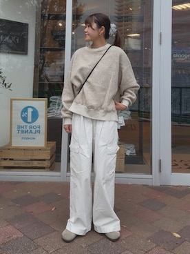 「かぐれ（カグレ）のユーティリティーイージーパンツ（その他パンツ）」を使った、moeさん（レディース・159cm）の秋コーディネート