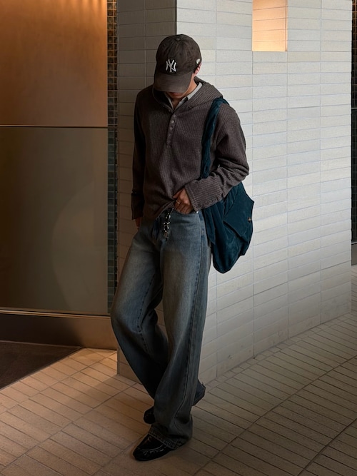 「SELLE GLANT(セレグランテ)のMELANGE RIB HENLEY NECK HOODIE/メランジリブヘンリーネックフーディー(パーカー)」を使った、Harutoさん(メンズ・178cm)の秋コーディネート
