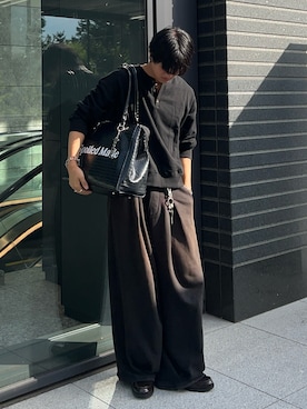 「アイテム（スウェットパンツ）」を使った、Harutoさん（メンズ・178cm）の秋コーディネート