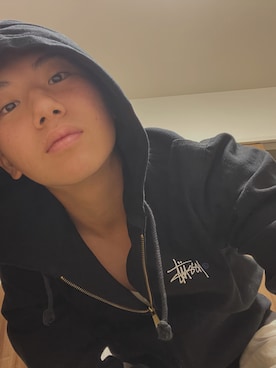 「STUSSY（ステューシー）の【STUSSY / ステューシー】Stock Logo Zip Hood（パーカー、ブラック系）」を使った、k*iyaさん（メンズ・173cm）の秋コーディネート