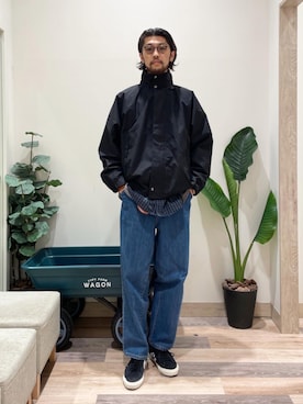 「CPCM（シーピーシーエム）のアイテム（ブルゾン）」を使った、Uhey.kさん（メンズ・185cm）の春コーディネート