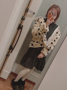「白タイツ」｜akaneさん（レディース・156cm・20代）の冬コーディネート