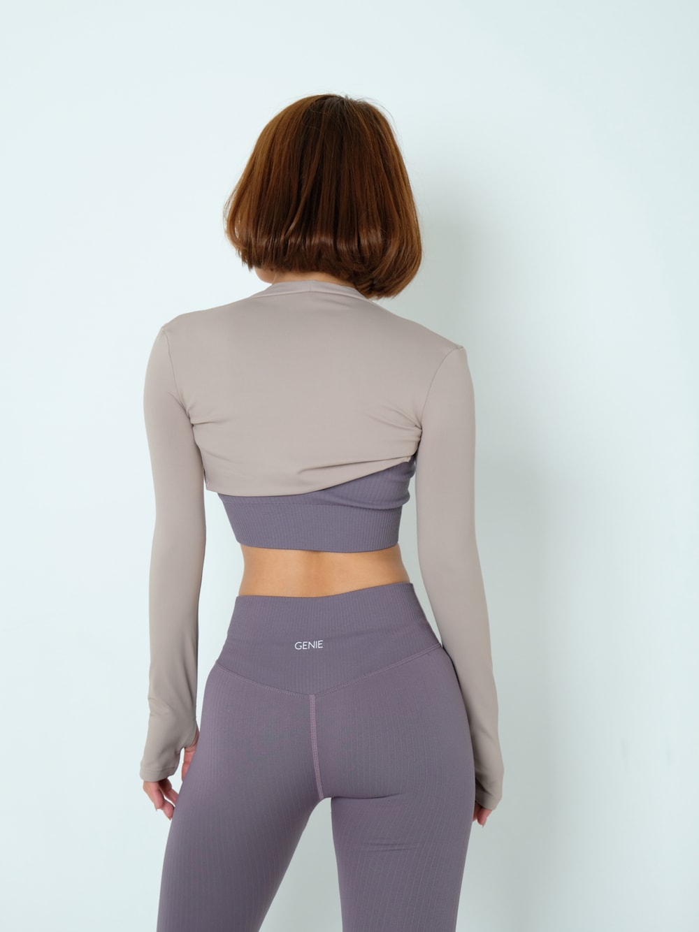 「フィットネス、ヨガウェア、ピラティス、バレリーナ、夏服、おしゃれさんと繋がりたい、低身長コーデ、韓国ファッション、シンプル」｜「Genieのアイテム（その他パンツ、パープル系）」を使った、Jesさん（レディース・158cm）の夏コーディネートの1枚目の写真