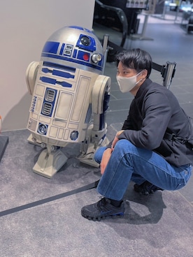 「COS（コス）のアイテム（ジャケット/アウター）」を使った、UmEさん（メンズ・175cm）の春コーディネート