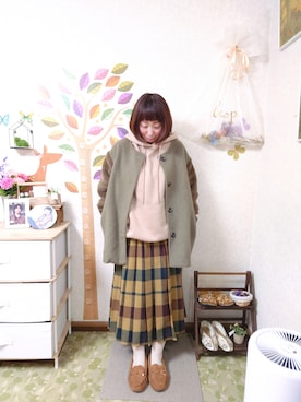 「Crisp（クリスプ）のアイテム（ノーカラージャケット）」を使った、ユーリさん（レディース・152cm）の冬コーディネート