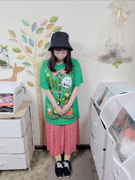 「古着のアイテム（スカート、レッド系）」を使った、ユーリさん（レディース・152cm）の夏コーディネート