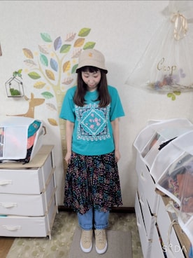 「古着のアイテム（スカート、その他）」を使った、ユーリさん（レディース・152cm）の秋コーディネート