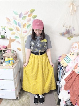 「MERLOT（メルロー）のアイテム（スカート）」を使った、ユーリさん（レディース・152cm）の秋コーディネート