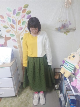 「POU DOU DOU（プードゥドゥ）のアイテム（スウェット）」を使った、ユーリさん（レディース・152cm）の春コーディネート