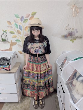 「古着のアイテム（Tシャツ/カットソー、ブラック系）」を使った、ユーリさん（レディース・152cm）の夏コーディネート