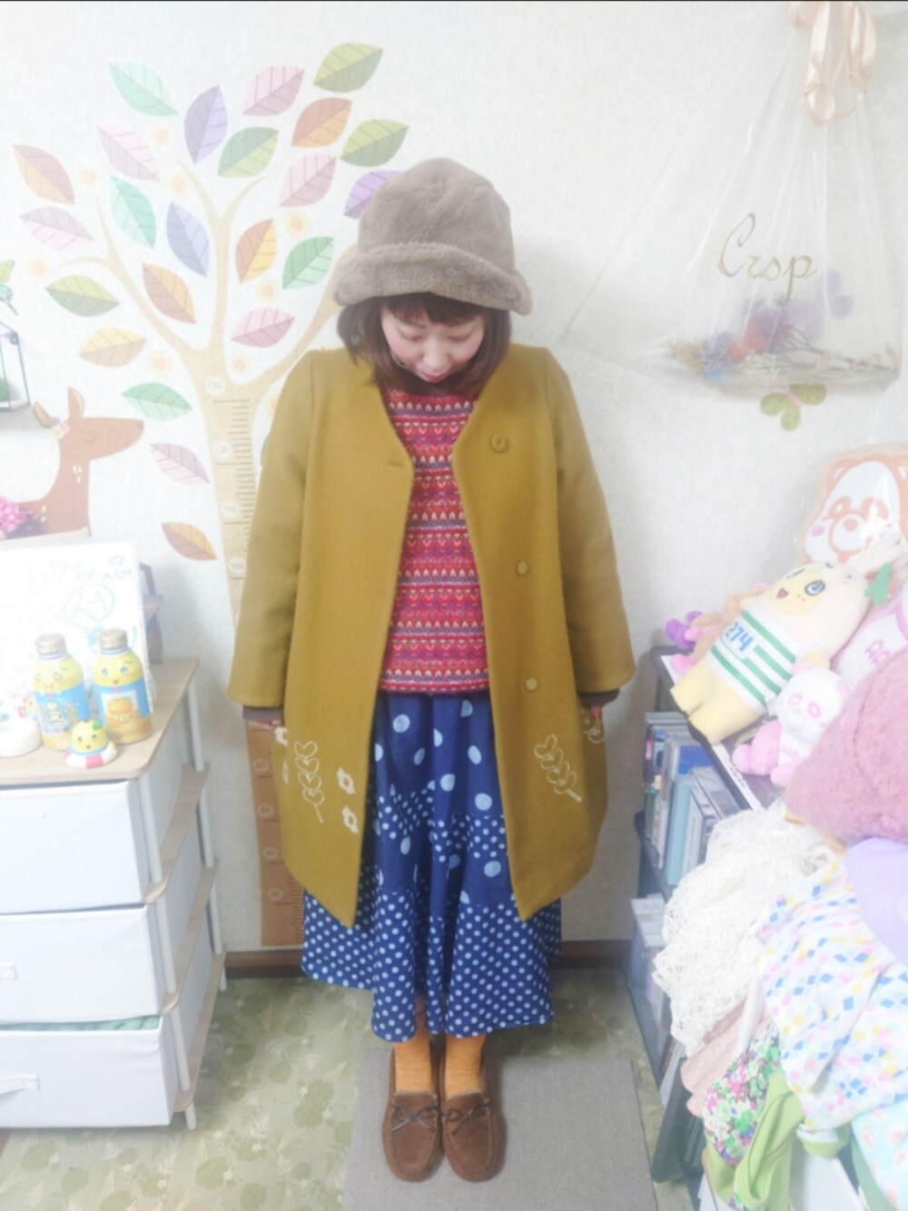 「MERLOTのハット（ハット、ブラウン系）」を使った、ユーリさん（レディース・152cm）の冬コーディネートの1枚目の写真