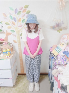 「PUMA（プーマ）のPUMA プーマ W SOFTRIDE REMI STARDUST SOFTRIDE REMI スターダスト 379831 ABC-MART限定 *02GRANOLA（スニーカー）」を使った、ユーリさん（レディース・152cm）の夏コーディネート