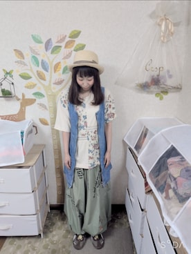 「古着のアイテム（Tシャツ/カットソー、ホワイト系）」を使った、ユーリさん（レディース・152cm）の夏コーディネート