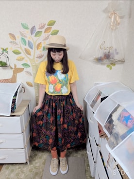 「古着のアイテム（Tシャツ/カットソー、イエロー系）」を使った、ユーリさん（レディース・152cm）の夏コーディネート