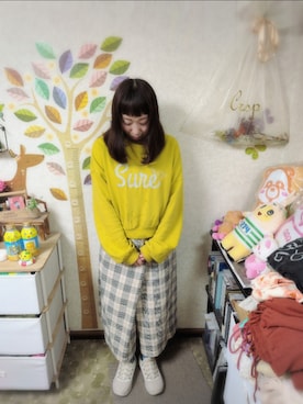 「PUMA（プーマ）のPUMA プーマ W SOFTRIDE REMI STARDUST SOFTRIDE REMI スターダスト 379831 ABC-MART限定 *02GRANOLA（スニーカー）」を使った、ユーリさん（レディース・152cm）の秋コーディネート