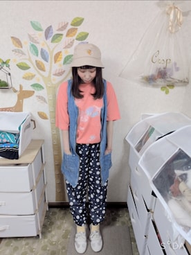 「古着のアイテム（その他トップス、ブルー系）」を使った、ユーリさん（レディース・152cm）の夏コーディネート