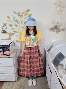 「STYLEBLOCK（スタイルブロック）のデニムバケットハット（ハット、ブルー系）」を使った、ユーリさん（レディース・152cm）の夏コーディネート