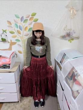 「古着のアイテム（スウェット、グリーン系）」を使った、ユーリさん（レディース・152cm）の夏コーディネート