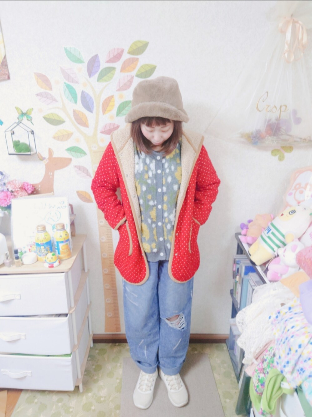「MERLOTのハット（ハット、ブラウン系）」を使った、ユーリさん（レディース・152cm）の春コーディネートの1枚目の写真