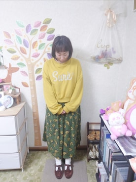 「POU DOU DOU（プードゥドゥ）のアイテム（スウェット）」を使った、ユーリさん（レディース・152cm）の秋コーディネート