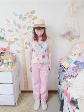 「PUMA（プーマ）のPUMA プーマ W SOFTRIDE REMI STARDUST SOFTRIDE REMI スターダスト 379831 ABC-MART限定 *02GRANOLA（スニーカー）」を使った、ユーリさん（レディース・152cm）の夏コーディネート