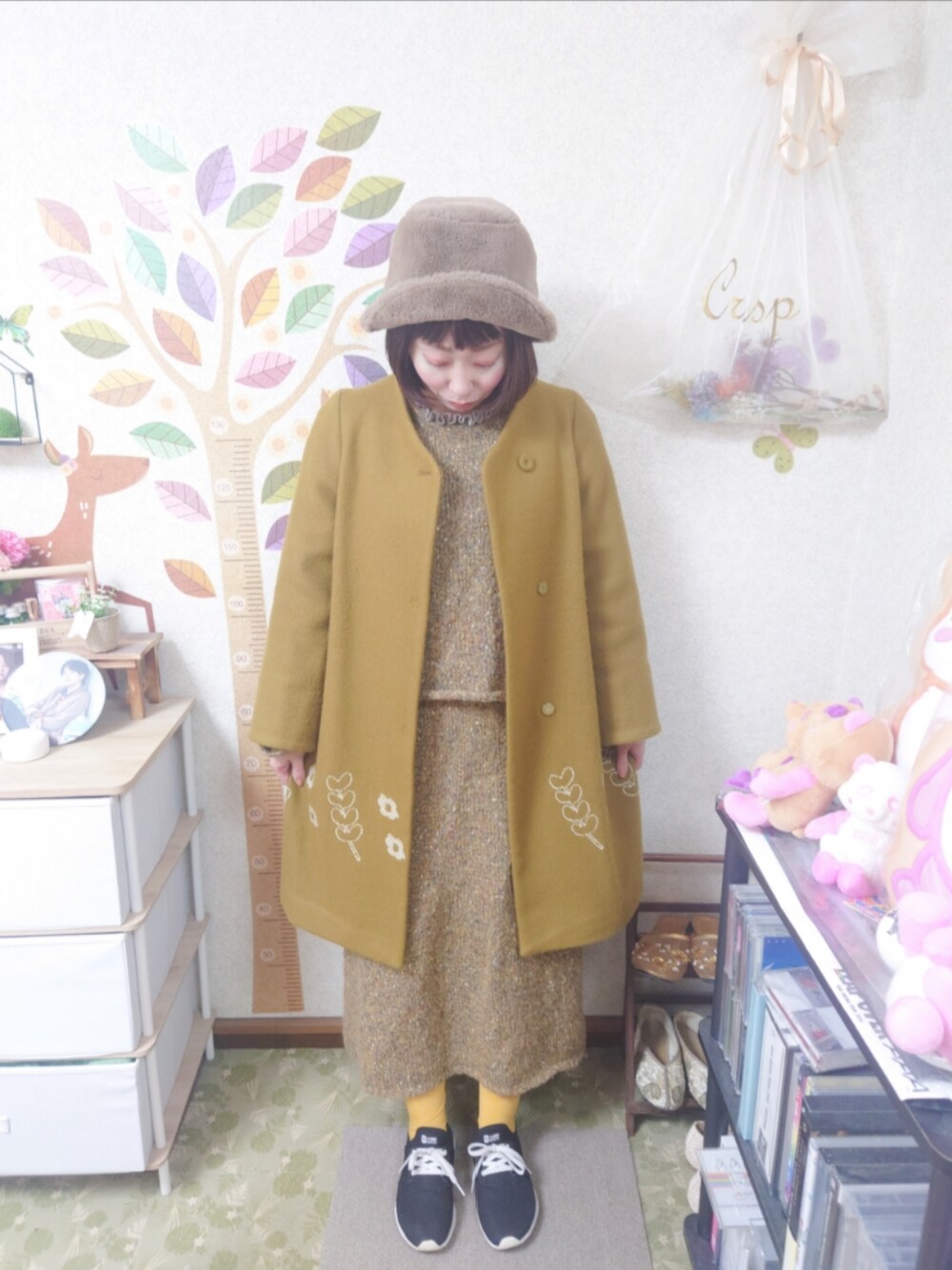 「MERLOTのハット（ハット、ブラウン系）」を使った、ユーリさん（レディース・152cm）の冬コーディネートの1枚目の写真
