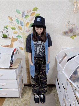 「MONO-MART（モノマート）のヴィンテージ加工 アニマルプリントキャット半袖Tシャツ（Tシャツ/カットソー、ブラック系）」を使った、ユーリさん（レディース・152cm）の夏コーディネート