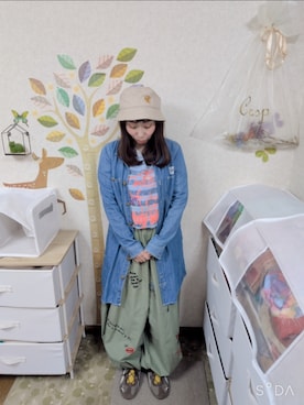 「Lee（リー）のアイテム（夾克／外套、ブルー系）」を使った、ユーリさん（レディース・152cm）の春コーディネート