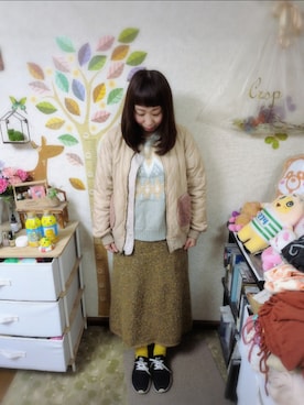 「MERLOT（メルロー）のアイテム（スカート）」を使った、ユーリさん（レディース・152cm）の秋コーディネート