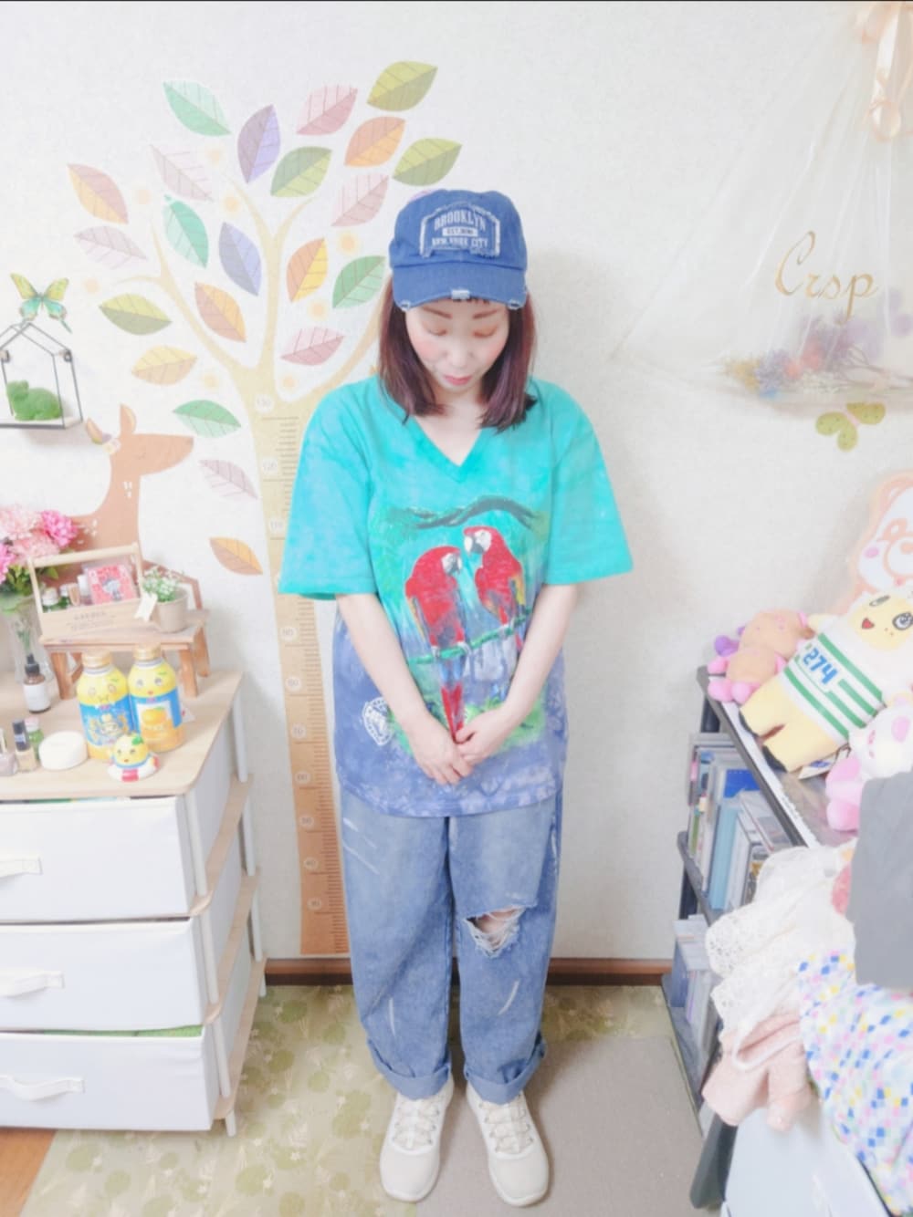 「しまむらのアイテム（デニムパンツ、ブルー系）」を使った、ユーリさん（レディース・152cm）の夏コーディネートの1枚目の写真