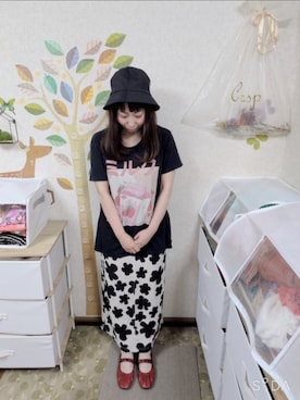 「古着のアイテム（Tシャツ/カットソー、ブラック系）」を使った、ユーリさん（レディース・152cm）の夏コーディネート