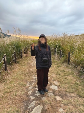 「アイテム（ナイロンジャケット）」を使った、mahoさん（レディース・161cm）の秋コーディネート